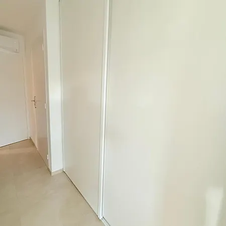 Villa Maison Standing Pres De La *